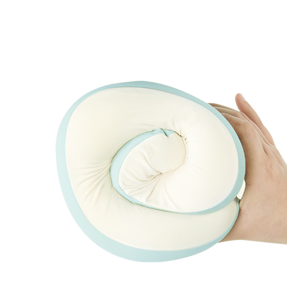 Almofada de pescoço em forma de U com espuma viscoelástica de seda e leite